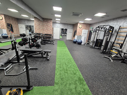 GOLD STANDARD FITNESS STUDIO TRENINGU PERSONALNEGO - Nowa Wola 1 AF1QipNzYfZMBEpDClCJiiTQmcM Ha5QkFtxhU296OIAw408 h306 k no 1