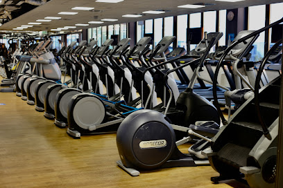 AF1QipOzfiCoG6EIKTzhlatNpp9jL2Q 8nmFDum21f9Qw408 h272 k no 3